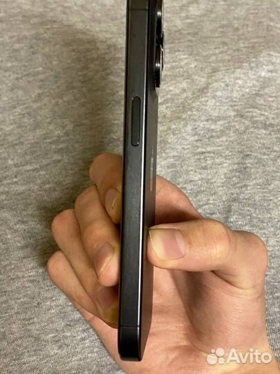 iPhone 15 Pro, 128 ГБ