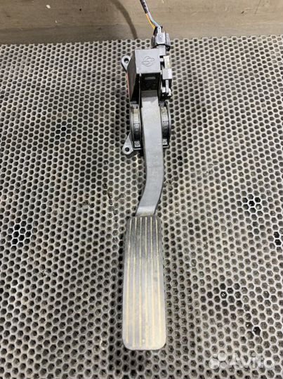 Педаль газа Кайрон SsangYong Kyron