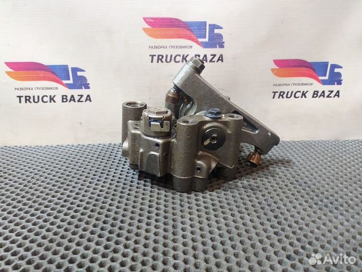 1875605 Вал рокера Daf XF105