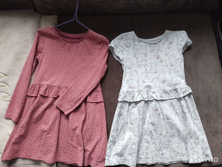 Пакет фирменной одежды на девочку 98 104