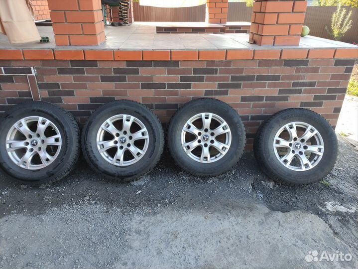 Колёса R17 6*139,7 ет38 d67, 1