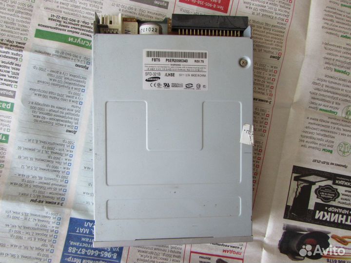 Флоппи дисковод SFD 321B