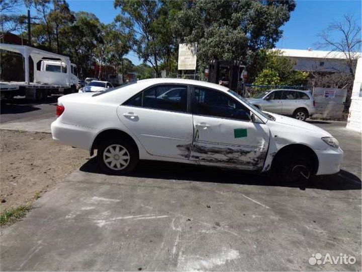 Разбор на запчасти Toyota Camry