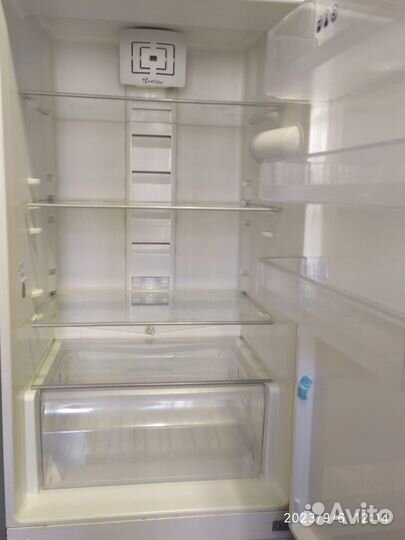 Холодильник бу whirlpool