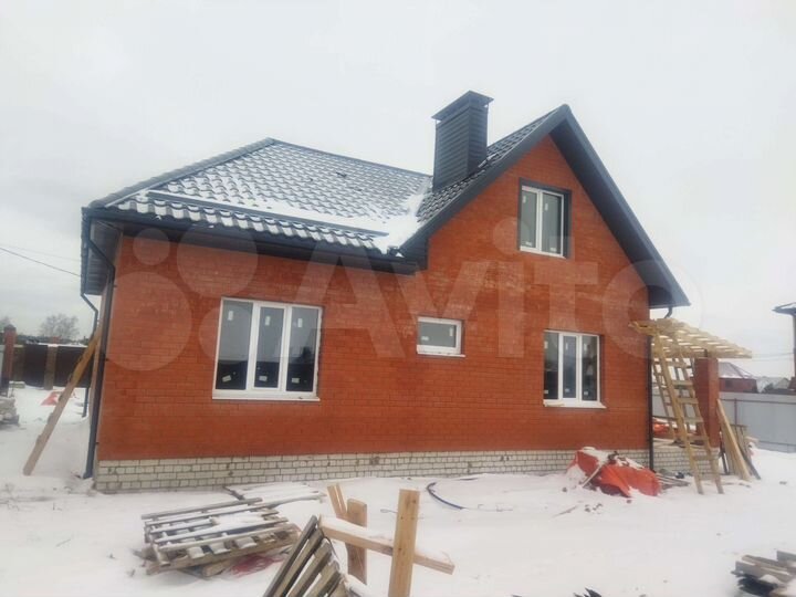 Дом 150 м² на участке 8 сот.