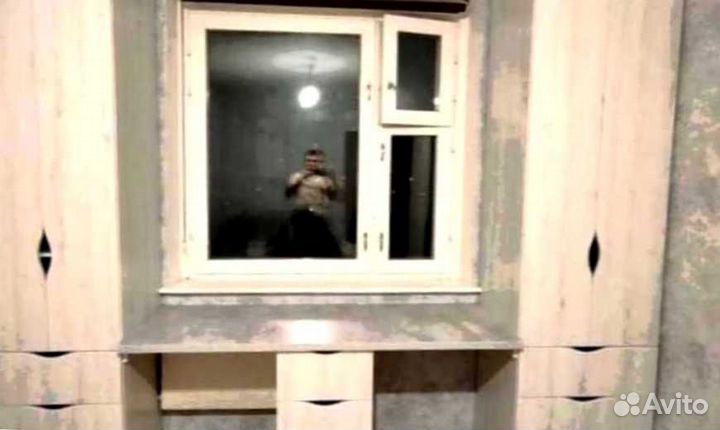 Рабочая зона у окна