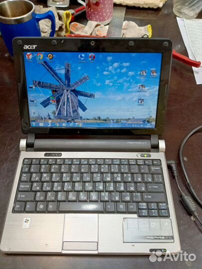 Нетбук acer aspire one