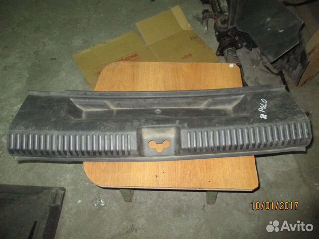 Обшивка багажника на заднюю панель VW Polo Поло