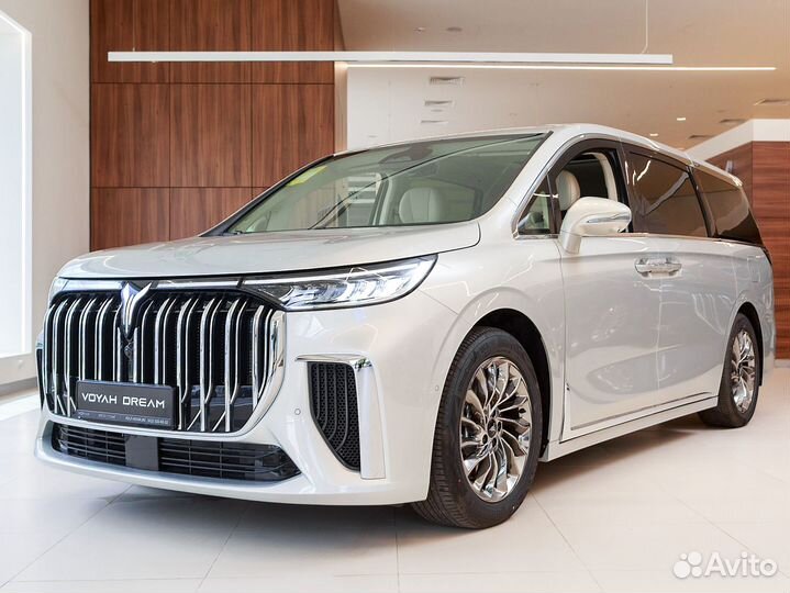 Voyah Dream 1.5 AT, 2023