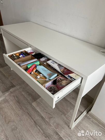 Компьютерный стол белый IKEA 75x142x50