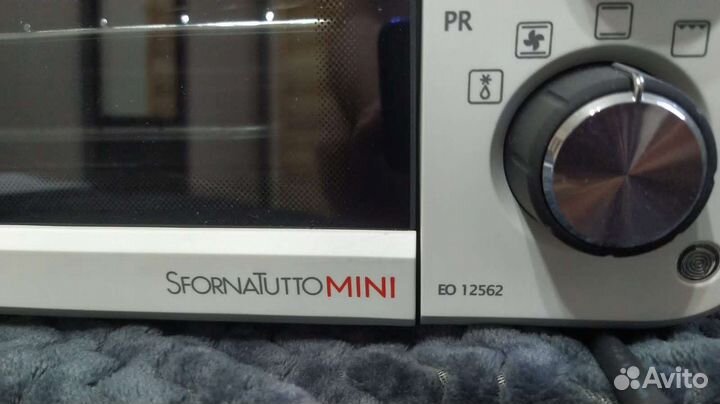 Электрическая печь DeLonghi SfornaTutto mini