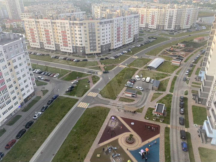 3-к. квартира, 90,5 м², 16/16 эт.