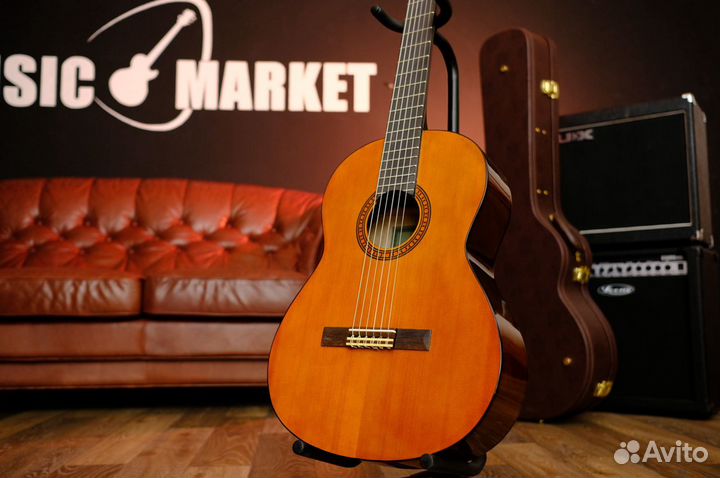 Классическая гитара 3/4 Yamaha (комплект)