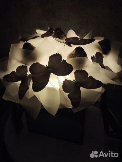 Букет с бабочками и конфетами