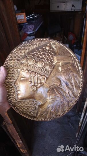 Настенная тарелка времен СССР