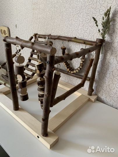 Качель и игрушки для птиц, Стенд для попугаев