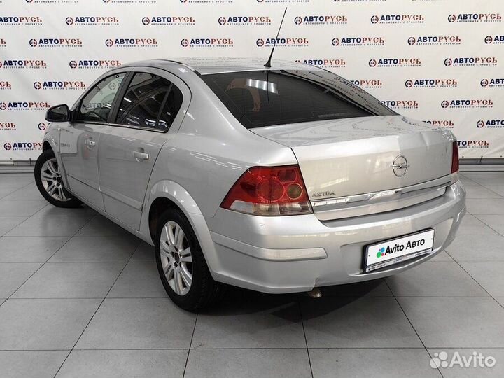 Opel Astra 1.8 AT, 2011, 156 150 км