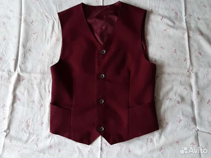 Жилетка ученическая для мальчика 3-4 класс