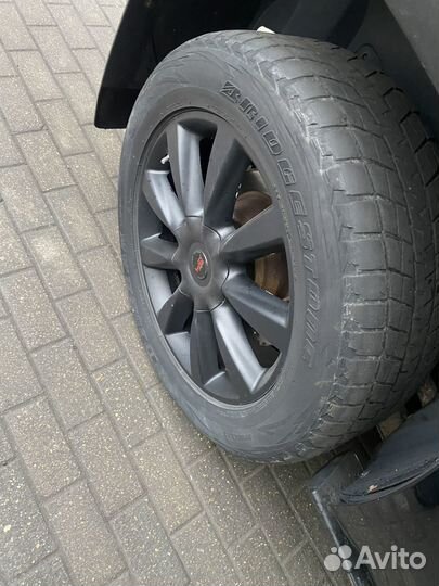 Комплект колес Cadillac Escalade