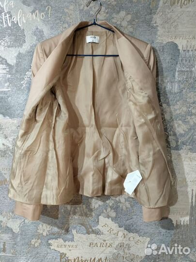 Пиджак женский Oodji, р. 46