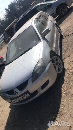 Mitsubishi lancer 9