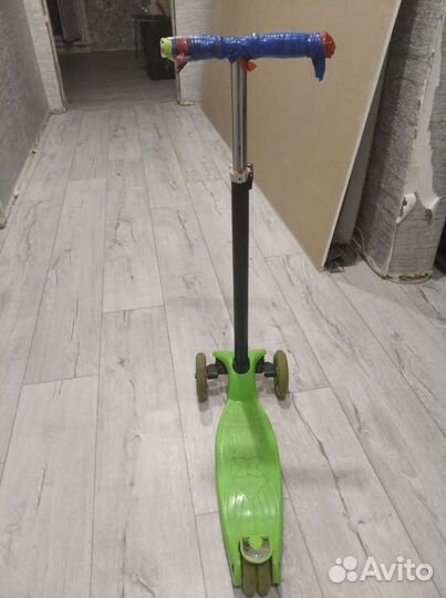 Самокат детский трехколесный бу