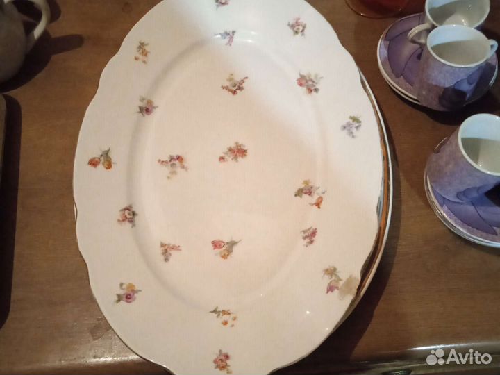 Тарелки, блюда