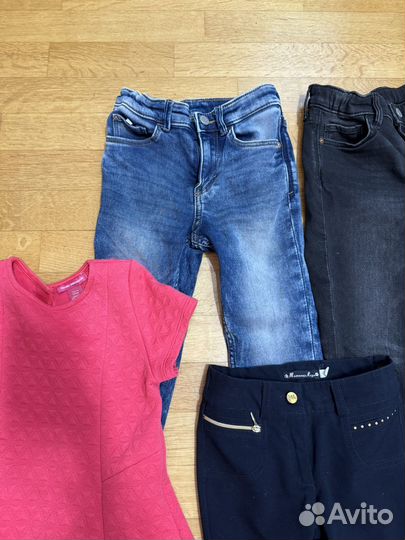 Пакет фирменной одежды на девочку 122 размер
