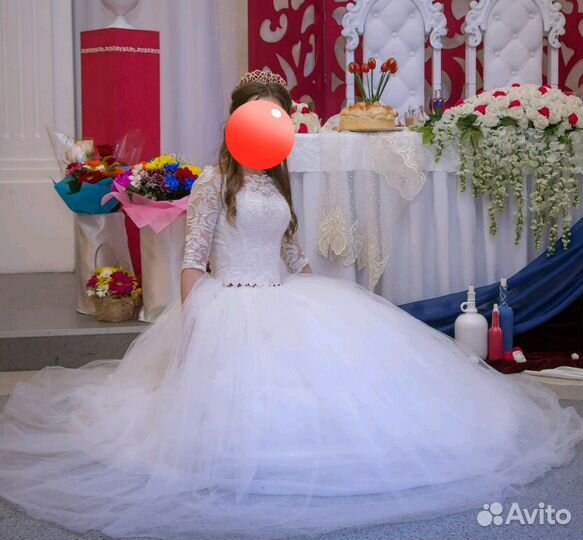 Свадебное платье