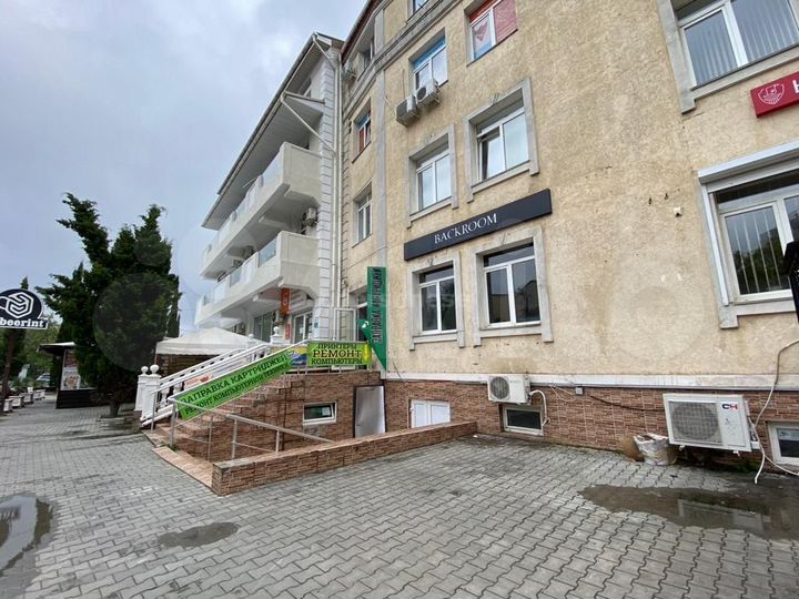 Снять помещение в Севастополе. Аренда помещения 10