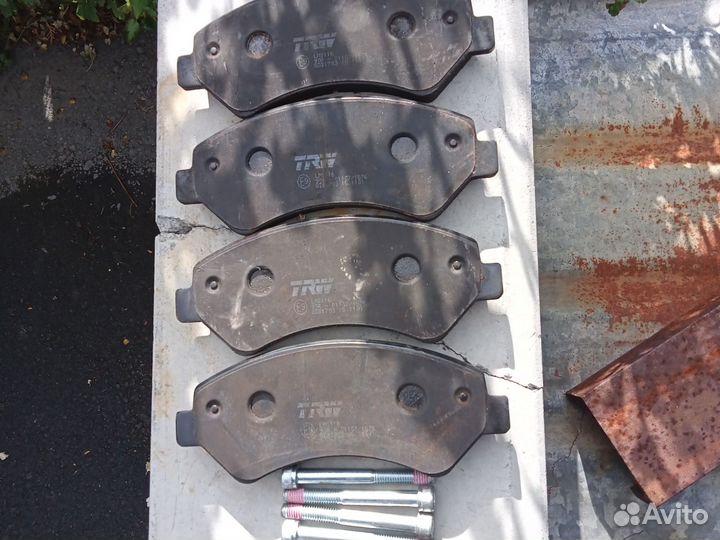 Тормозные колодки TRW Фиат Дукато r16