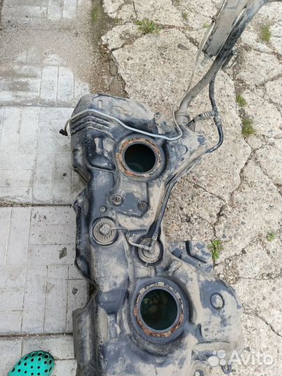 Бензобак tiguan