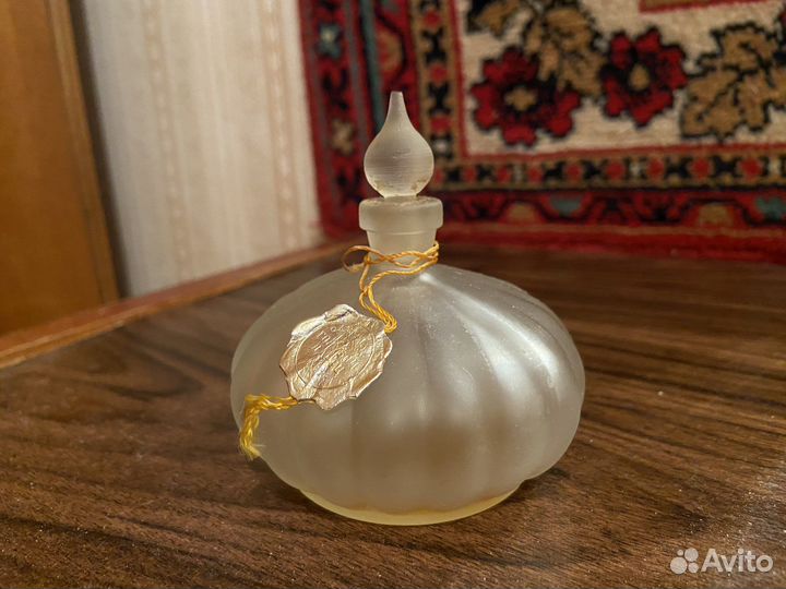 Стеклянные флаконы советские духи