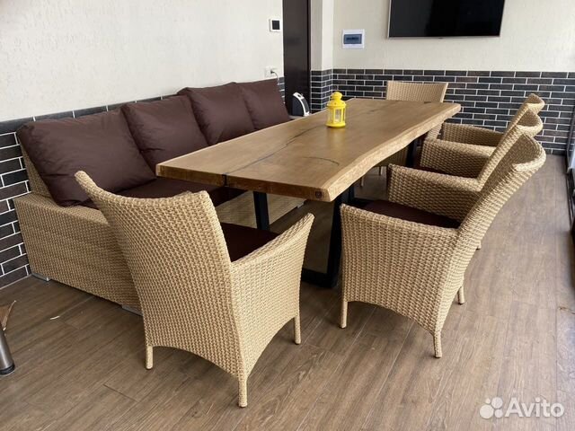 Столы стулья из искусственного ротанга