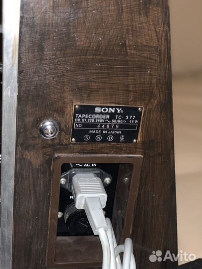 Катушечный магнитофон sony