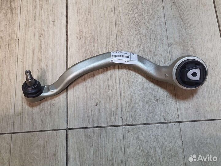 Рычаг левый новый Bmw X5 E70/X6 E71