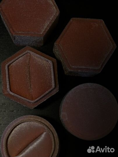 Футляры для ювелирных изделий