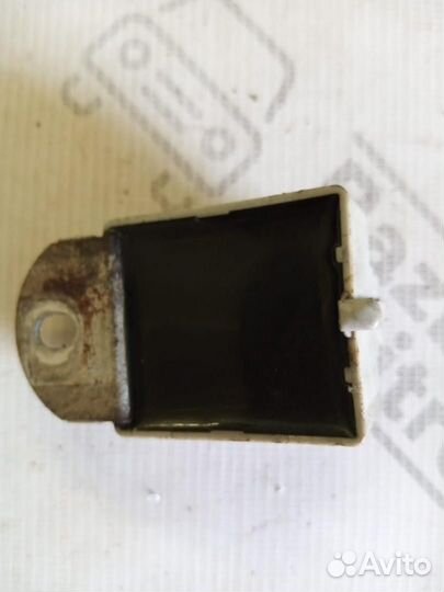 Коммутатор зажигания Ford Mondeo FD 1993