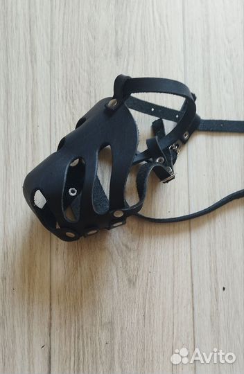 Рулетка для собак. Намордник. Ошейник строгий