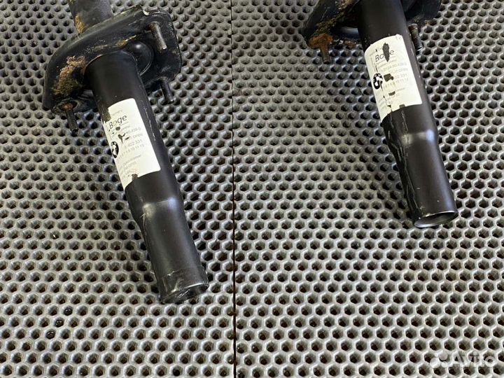 Крепление бампера заднее Bmw X5 E53 M62B46 2001