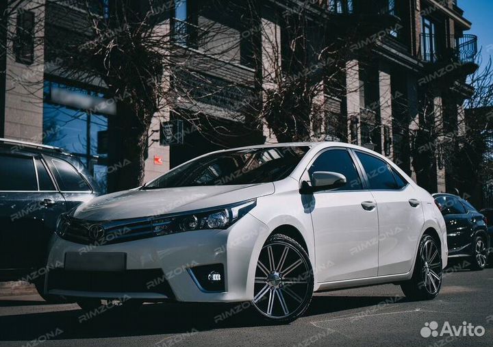 Диски R18 Vossen CV4 на Toyota