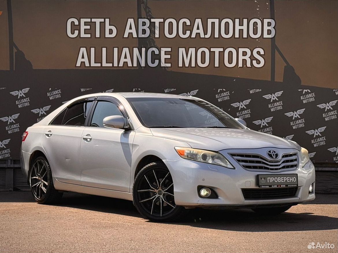 Toyota Camry 2.4 AT, 2010, 303 790 км