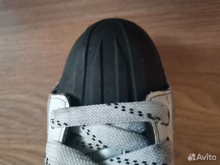 Коньки хоккейные Real Sports