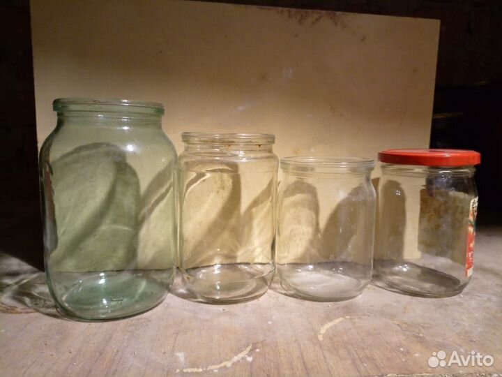 Банки стеклянные0.5л-20шт,0.7л-100шт,1л-20шт