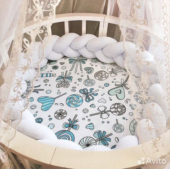 Косички в кроватку малыша