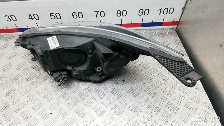 Фара правая Ford Focus 3 2013