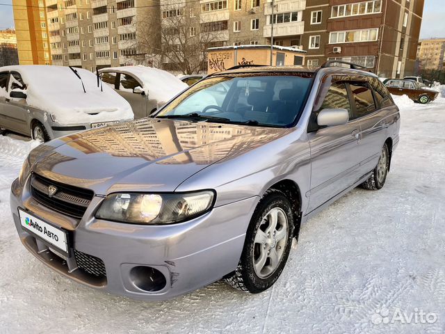 Ниссан Авенир 2002