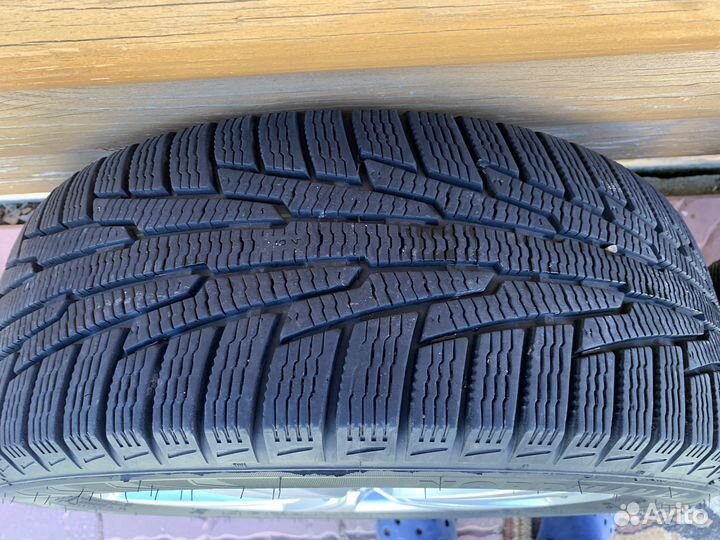 Nokian Tyres Nordman 7 215/55 R17 98R