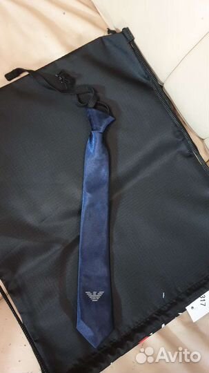 Детский галстук Армани новый