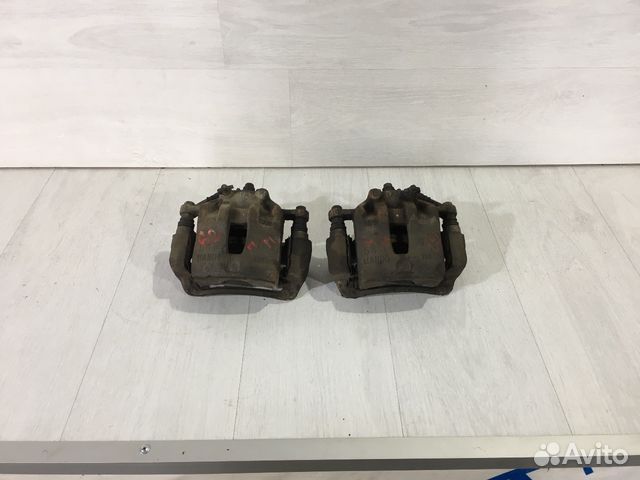 Суппорт передний KIA RIO 4 1.4 ат седан